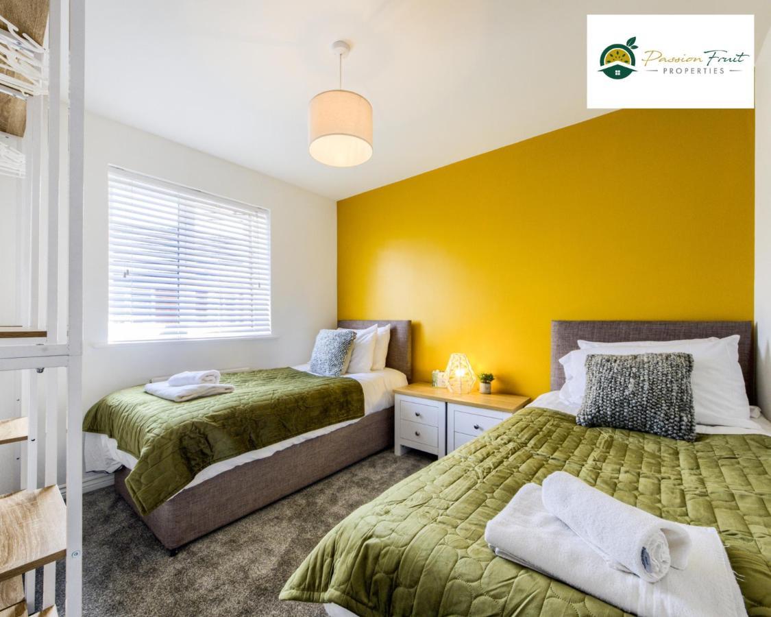 Apartment Passionfruit Properties: Cozy 3-bedroom With Wi-fi And Garden Coventry
